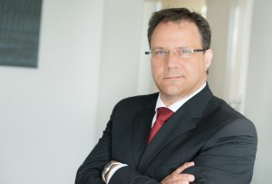 eco Association: Companies Urgently Need to Prepare Cloud Use for Brexit
