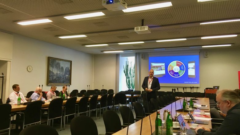 Nachbericht: Blockchain & E-Government 2 Nachbericht: Blockchain & E-Government 2