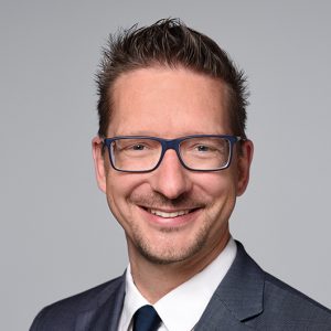 “New Network Technologies Transform Value Chains”