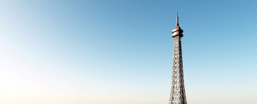 Moving the French Administration into the Cloud