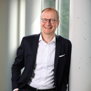 Prof. Dr. Jens Böcker 1